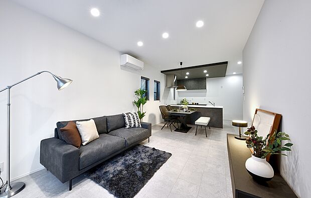 家具付にて販売中