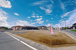 埼玉県久喜市伊坂南１-15-1他