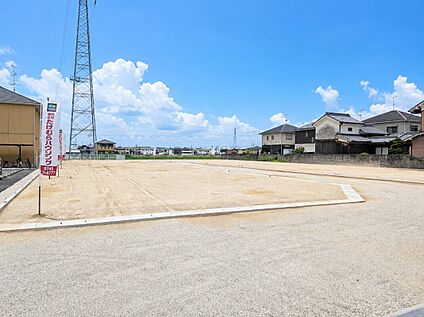 ◆現地写真（前面道路と１号地）