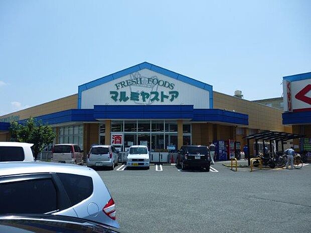 マルミヤストア　東町店