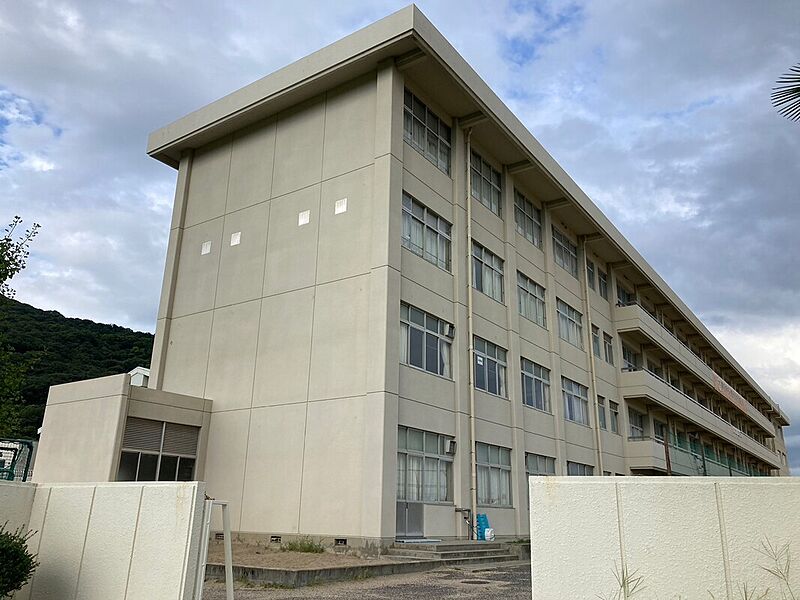 【学校】岡山市立芥子山小学校