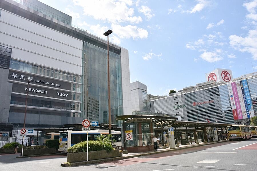 【車・交通】横浜駅