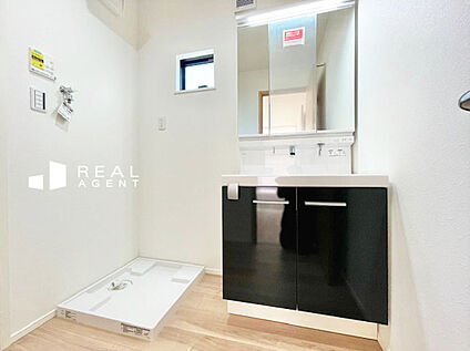 C号棟洗面化粧台