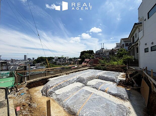 【現地撮影】妙蓮寺駅、大口駅までそれぞれ徒歩約11分!横浜駅までのバス便もございます♪