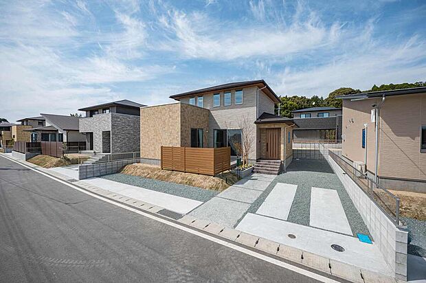 駐車スペースは5台分