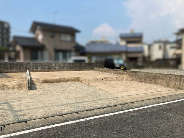 現地写真　撮影時:2026年8月下旬完成予定:2026年12月上旬