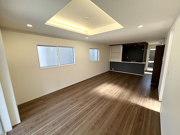 【LDK21畳（※パントリー・PS・DS・カウンター含）　3号】20畳の広々LDKは家族が自然と集まる憩いの場所！