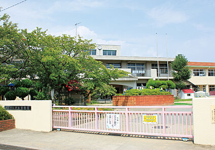 明石市立清水幼稚園 約620m～690m(徒歩8分～9分)