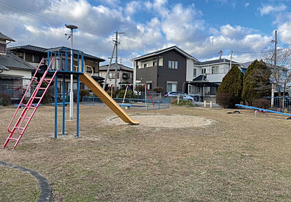 竹ノ鼻公園 約110ｍ～140ｍ(徒歩2分)