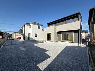 ＜佐野市植上町4期＞小・中学校まで徒歩7分以内、お買い物施設も周辺に揃う便利な立地 外観