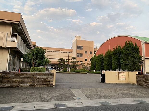 旭小学校（約1,380m）