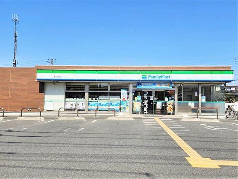 【買い物】ファミリーマート　春日部米島店