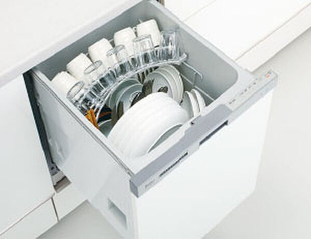 【【設備画像:食洗器(トクラス)】】キッチンと美しく一体化。手で洗うよりも節水になり、家事の負担も軽減できます。(※システムキッチン付属の設備です。各メーカーの仕様に準じます。)