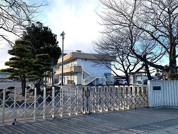 栃木市立大平南小学校(約460m)