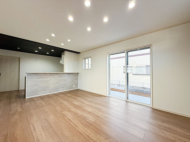 【【1号棟:LDK16帖】】広々多開放的なLDK16帖です。