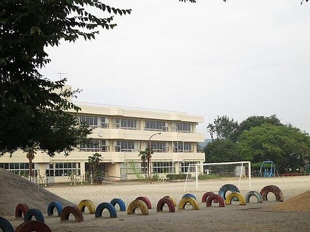 足利市立葉鹿小学校