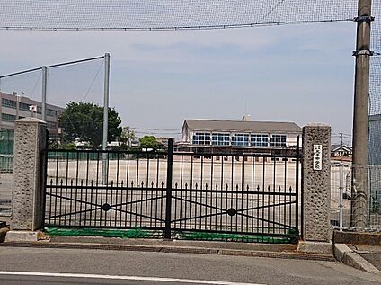 北本市立北本中学校 1700m(徒歩22分)