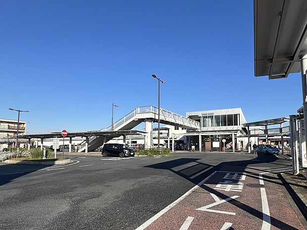 西武池袋線「武蔵藤沢駅」（約1,090m）