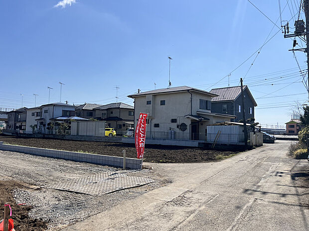 【【前面道路】】幅4.0mあり、お車の出し入れもスムーズに行えます!