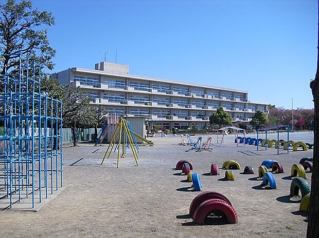 上柴東小学校