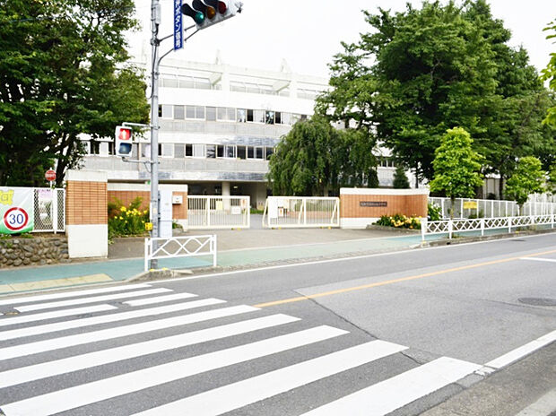 桜ケ丘小学校