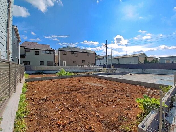 12月完成予定です！「仙川」駅より徒歩19分の恵まれたロケーション♪北野中央公園徒歩圏の緑豊かな住環境です。