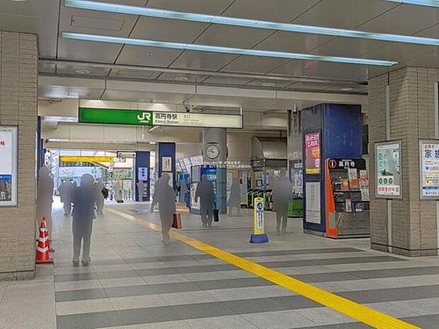 JR中央線「高円寺」駅より徒歩10分のロケーションです。