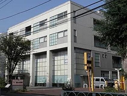 昭和大学附属烏山病院 1200m (徒歩15分)