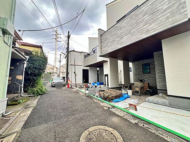 【前面道路含む現地写真】飯田グループでの現地見学会は開催しておりません!ご見学ご希望の際は、事前にお問い合わせ下さい!!