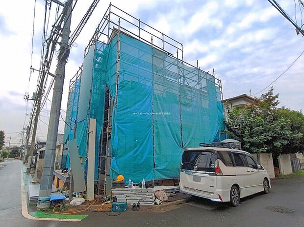 【現地外観写真】10月完成予定です!「狛江」駅徒歩11分の恵まれたロケーション♪野川緑地公園至近の緑豊かな住環境です!