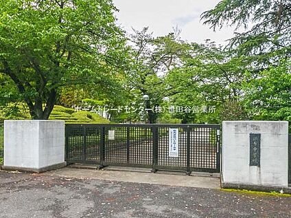 調布市立調布中学校 1040m (徒歩13分)
