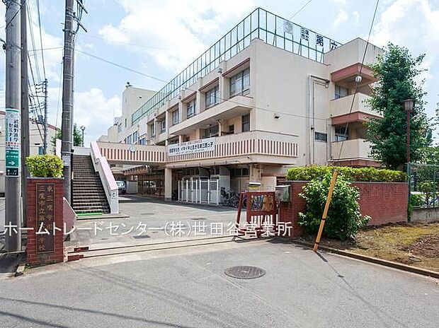 三鷹市立第六中学校(約1,280m)