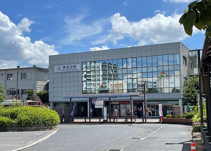 【車・交通】近鉄京都線「新田辺」駅