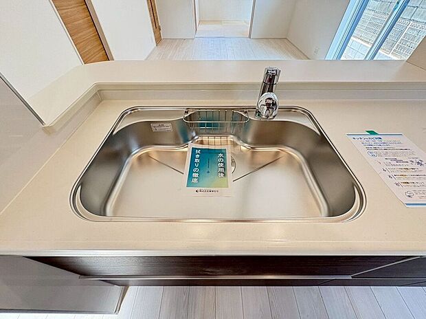 【その他設備】広いシンクで洗い物も余裕のスペース♪