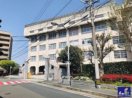 福岡市立野間中学校 2000m