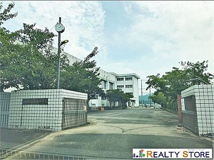 筑紫野市立天拝中学校 800m