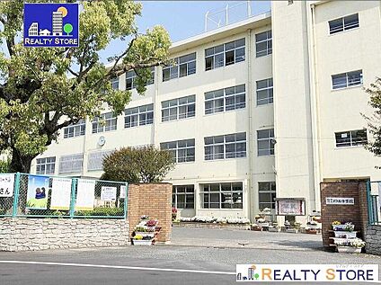 福岡市立曰佐中学校 400m