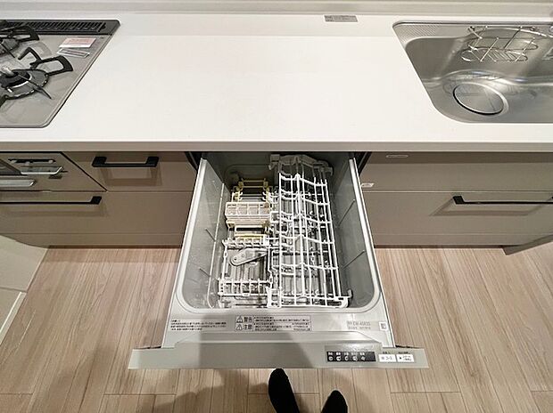 【食洗器】洗い物の手間を少しでも省いていただけるよう付けています！