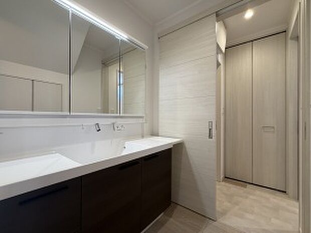 水はけのよいクッションフロアを採用したサニタリー（2026年1月撮影）