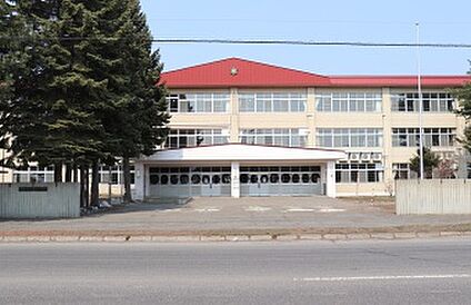 緑丘小学校 徒歩11分