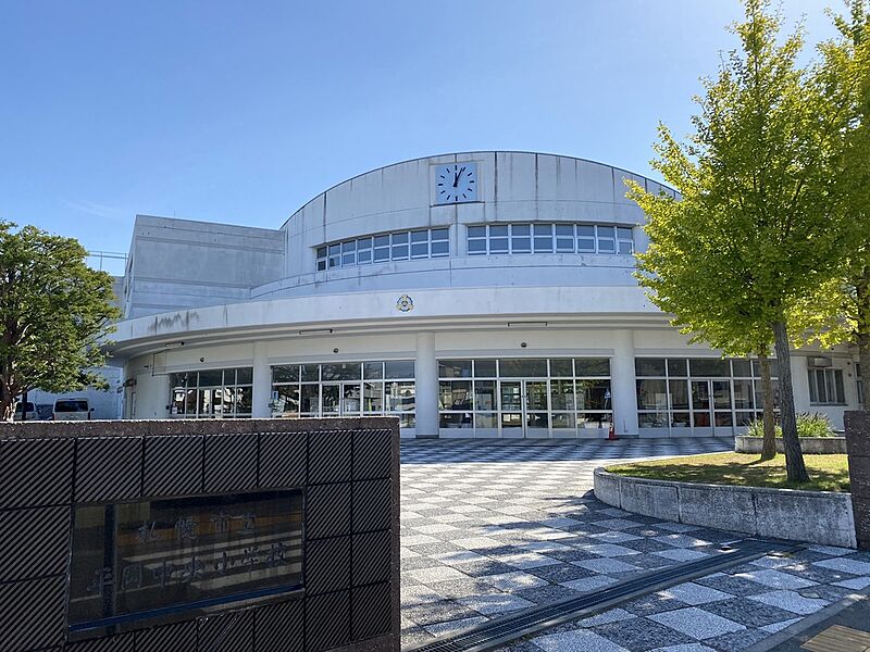 【学校】平岡中央小学校（2022年10月撮影）