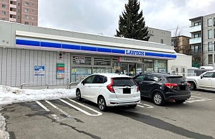 ローソン札幌富丘2条店 徒歩6分