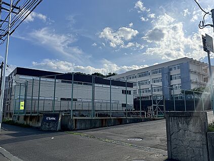 宮の丘中学校 徒歩35～36分
