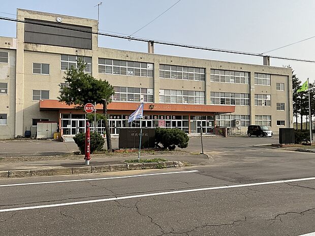 明苑中学校