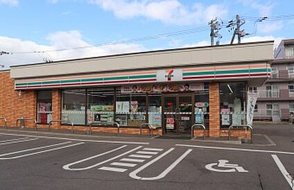 セブンイレブン札幌前田4条店 徒歩3分