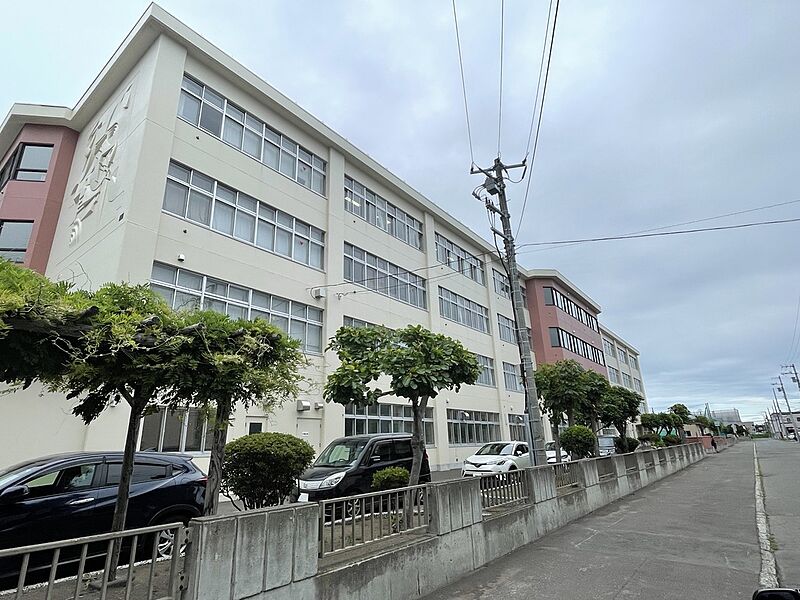 【学校】稲積中学校（2022年7月撮影）