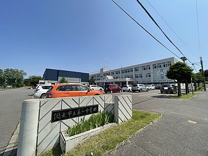 第一中学校 徒歩17分