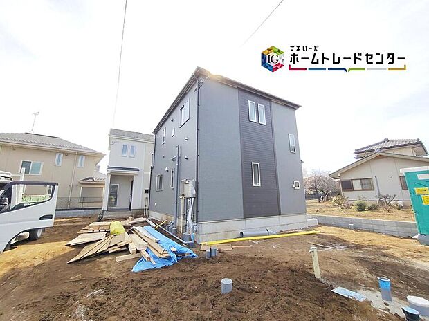 ☆現地の様子☆
周辺環境充実＆暮らしを彩る充実の設備♪
高耐久・高性能、災害に強い家、心から安らげる住まいです。