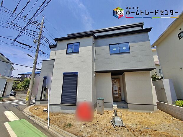 ☆現地外観写真☆
カースペースございます。
平日・お仕事帰りなど、いつでもご案内いたします!お気軽にお問い合わせ下さい。