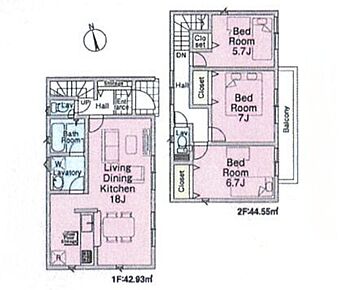 対面キッチンを採用したワンフロアタイプＬＤＫ。
空間を広く使える収納を備えた洋室。 